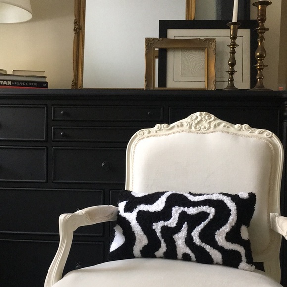 Urban Outfitters Other - Handmade Black & White Punch Needle Swirl Acid Psychedelic Pattern Accent Pillow